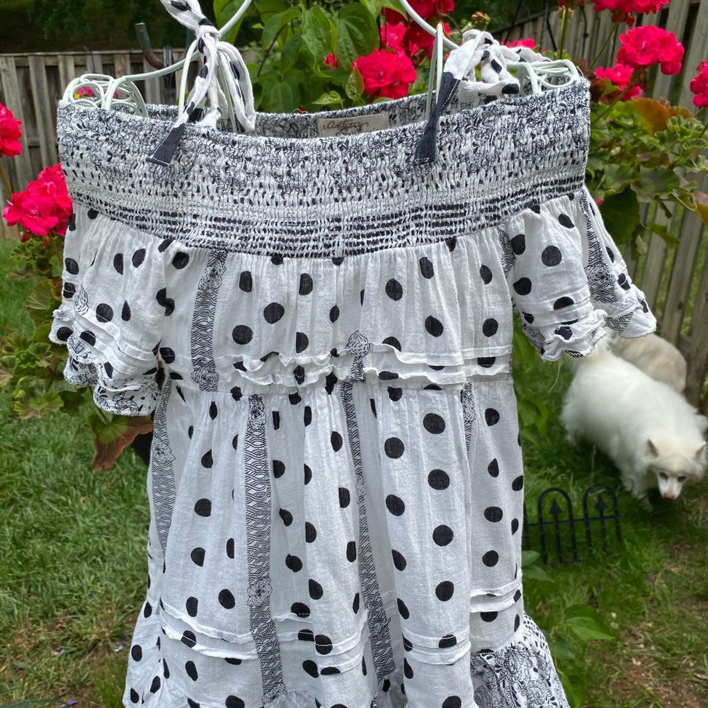 Antica Sartoria Black and white top